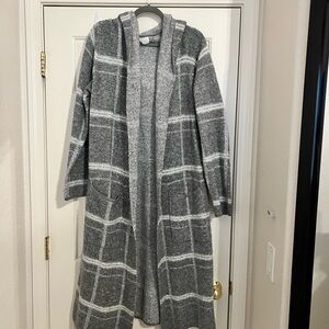Gray Plaid Women's Sweater